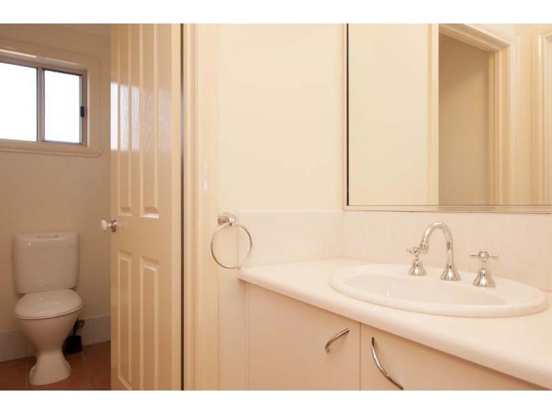 26 grandview terrace, East Albury NSW 2640