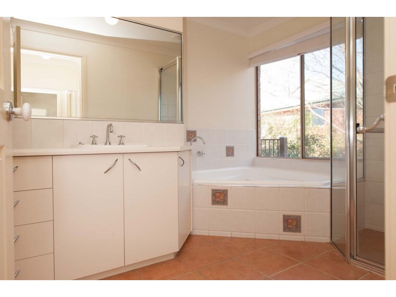 26 grandview terrace, East Albury NSW 2640