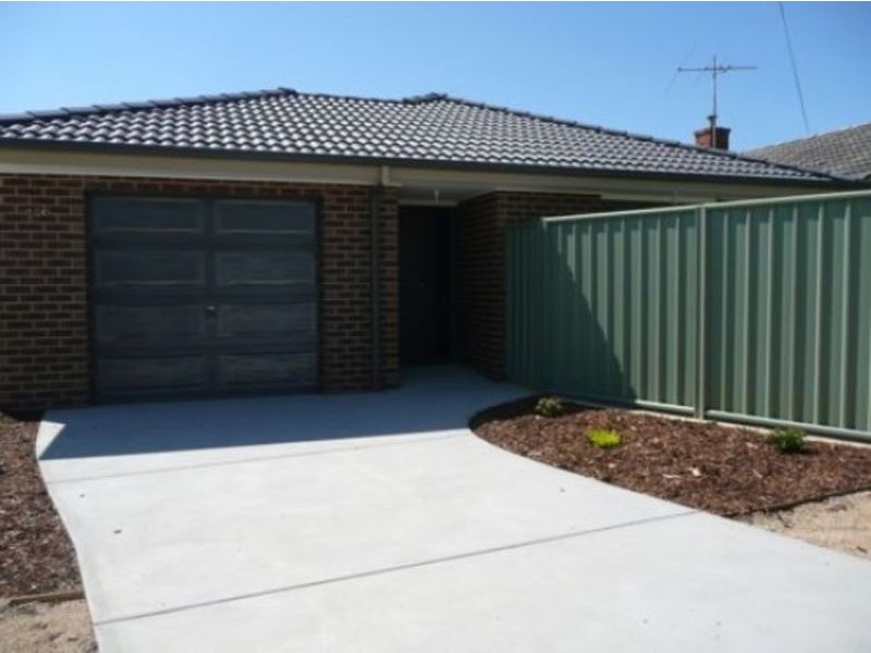 1/450 Ainslie Avenue, Lavington NSW 2641