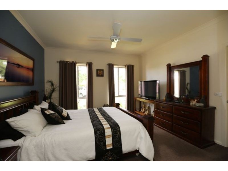 19 Stringybark Court, Thurgoona NSW 2640