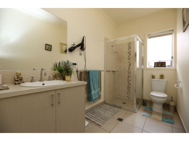 19 Stringybark Court, Thurgoona NSW 2640