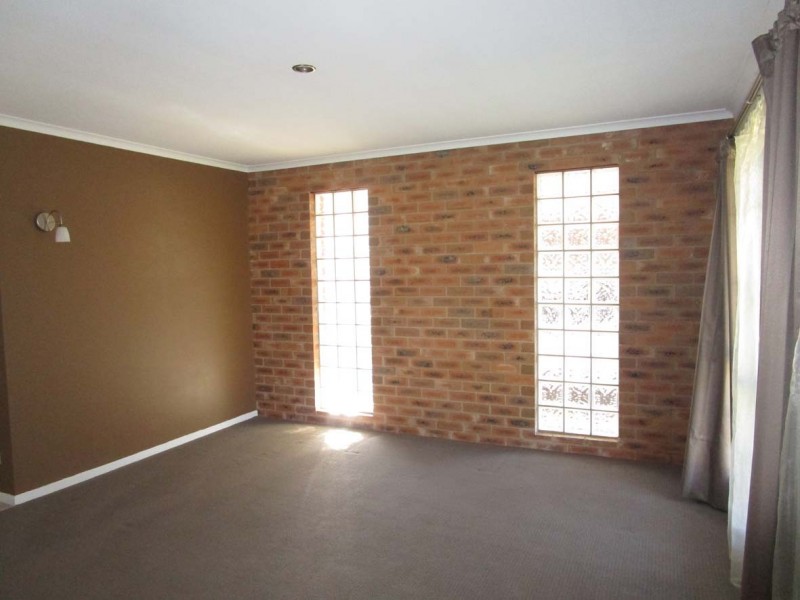 539 Daly Street, Lavington NSW 2641