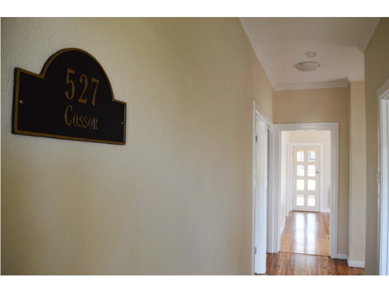 527 Cossor Street, Albury NSW 2640