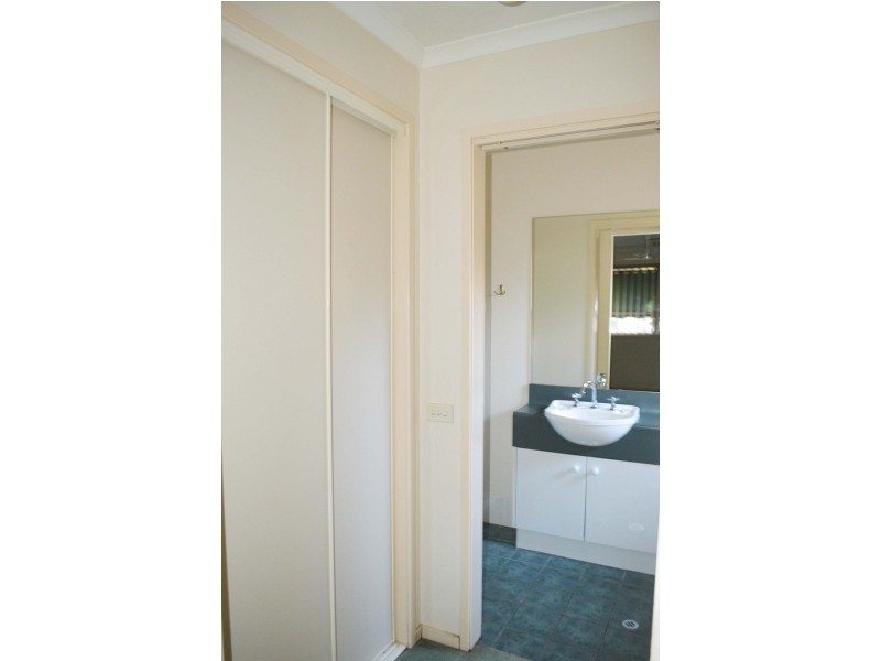 527 Crisp Street, Albury NSW 2640