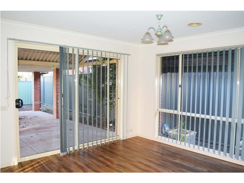 527 Crisp Street, Albury NSW 2640