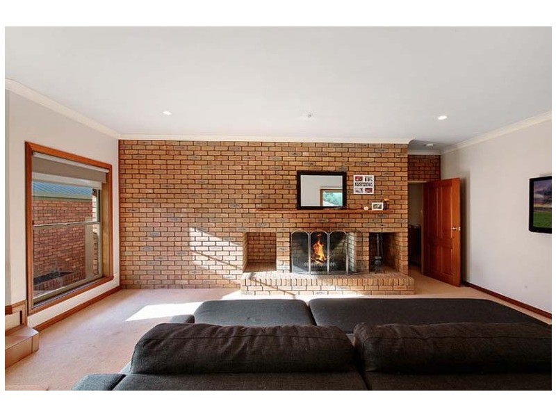 697 Hodge Street, Albury NSW 2640