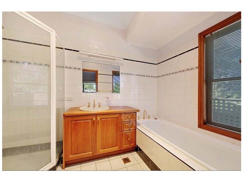 697 Hodge Street, Albury NSW 2640