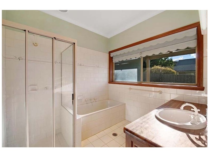 697 Hodge Street, Albury NSW 2640