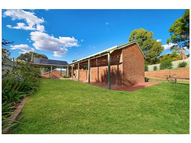 697 Hodge Street, Albury NSW 2640