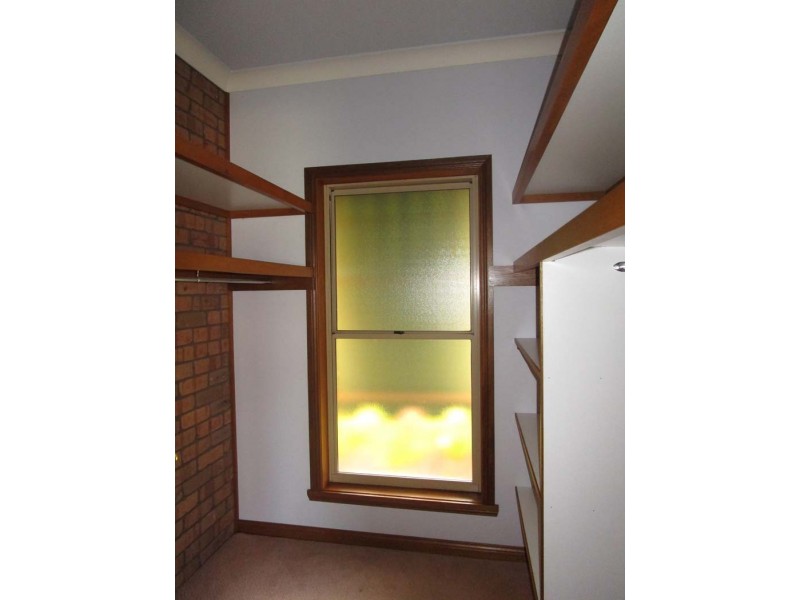 697 Hodge Street, Albury NSW 2640