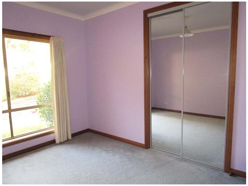 697 Hodge Street, Albury NSW 2640