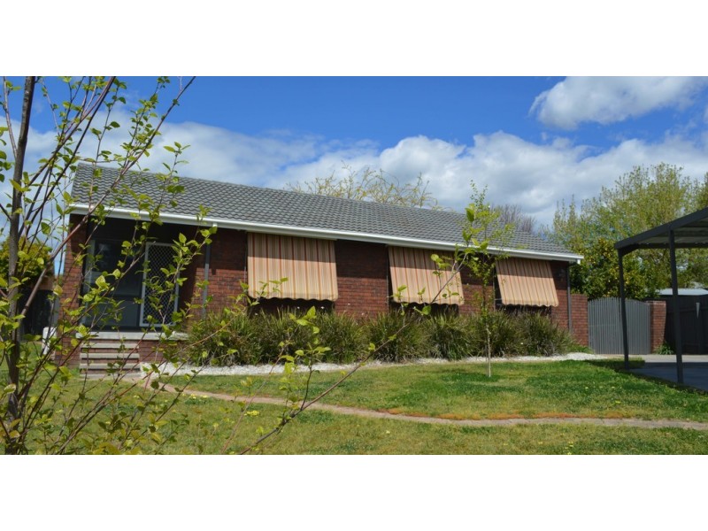 6 Granya Court, Thurgoona NSW 2640