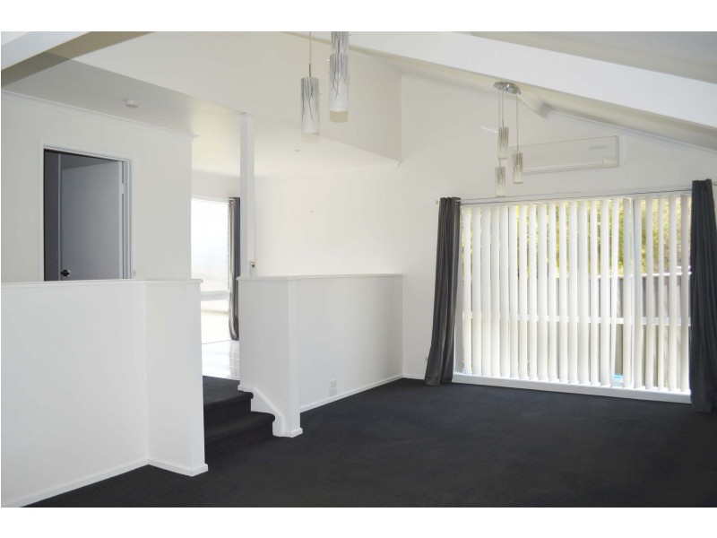6 Granya Court, Thurgoona NSW 2640