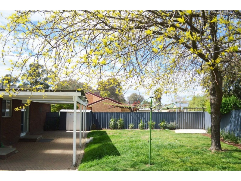 6 Granya Court, Thurgoona NSW 2640