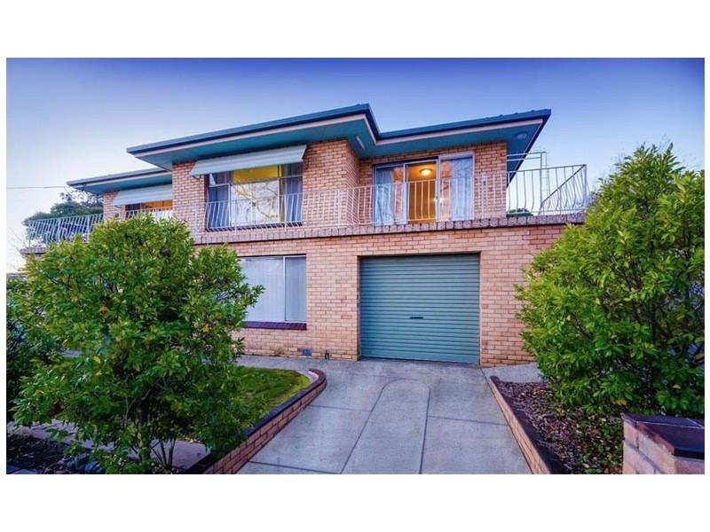1/300 Norfolk Street, East Albury NSW 2640
