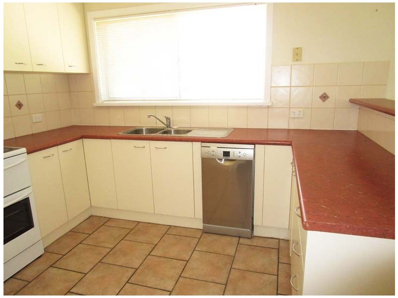 1/300 Norfolk Street, East Albury NSW 2640