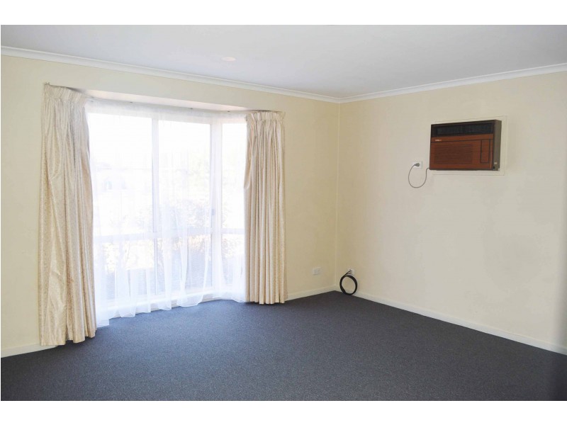 16 Nardoo Court, Thurgoona NSW 2640