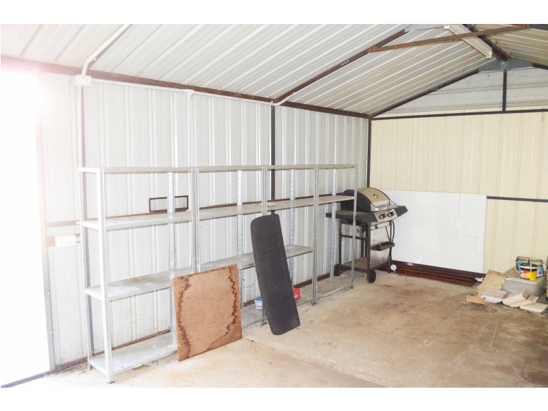 16 Nardoo Court, Thurgoona NSW 2640