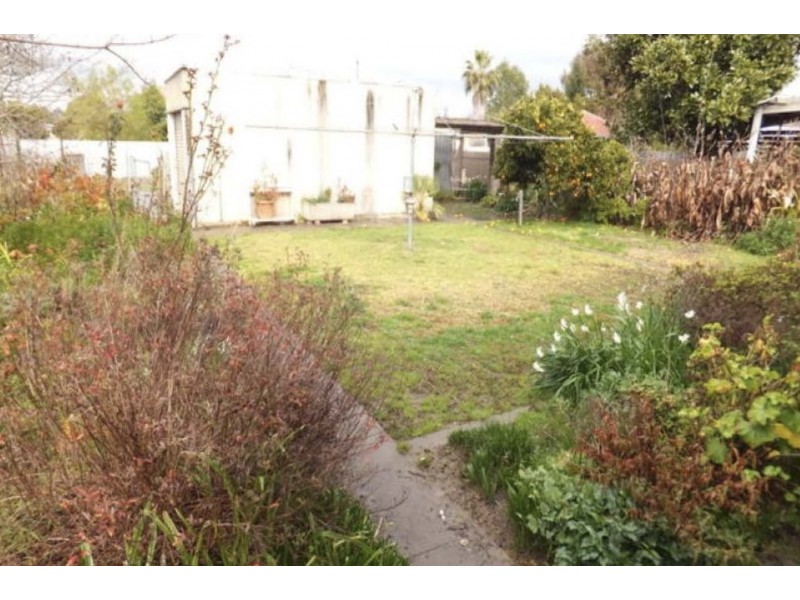 303 Wantigong Street, North Albury NSW 2640