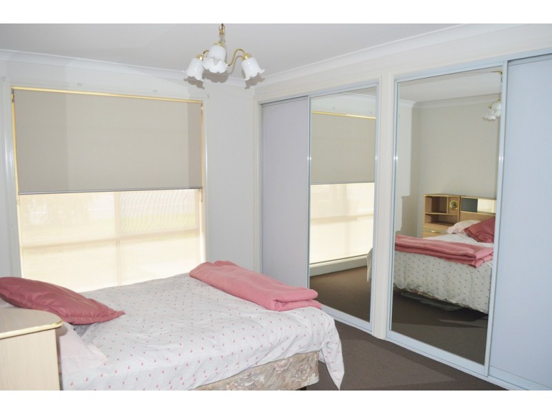 3/558 Webb Street, Lavington NSW 2641