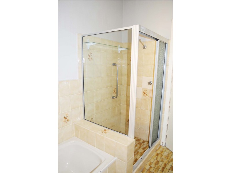 1/279 Borella Road, East Albury NSW 2640