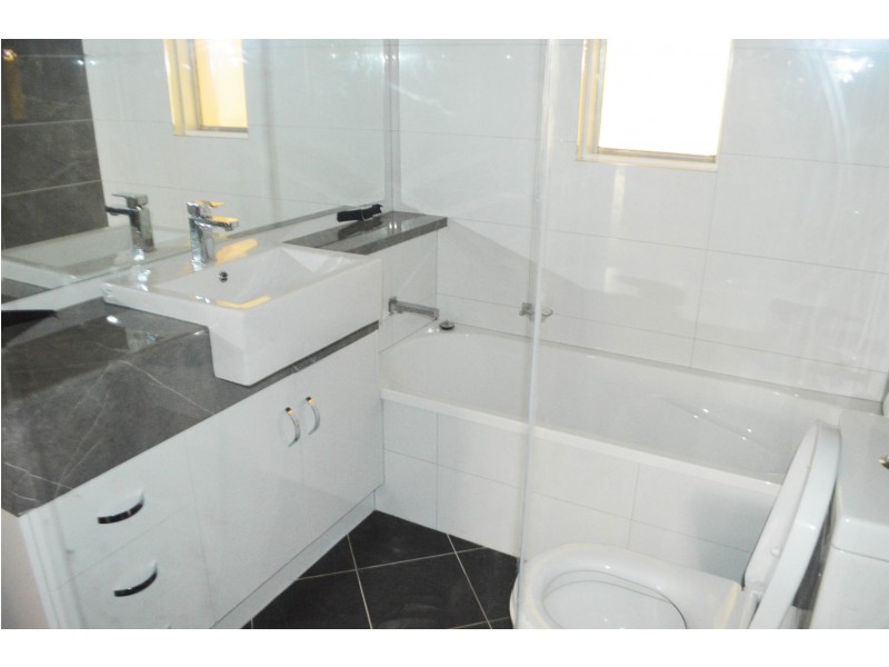 1/279 Borella Road, East Albury NSW 2640