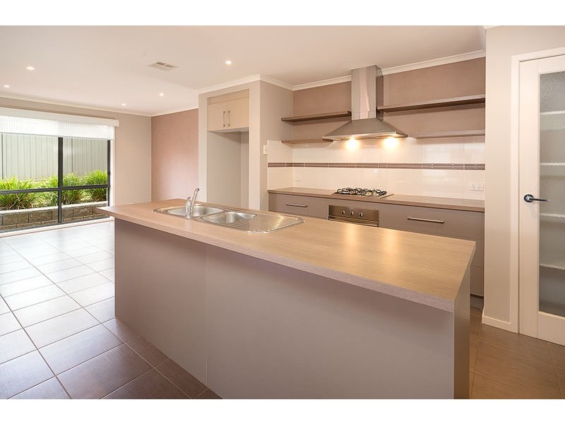 5 Whitebox Circuit, Thurgoona NSW 2640
