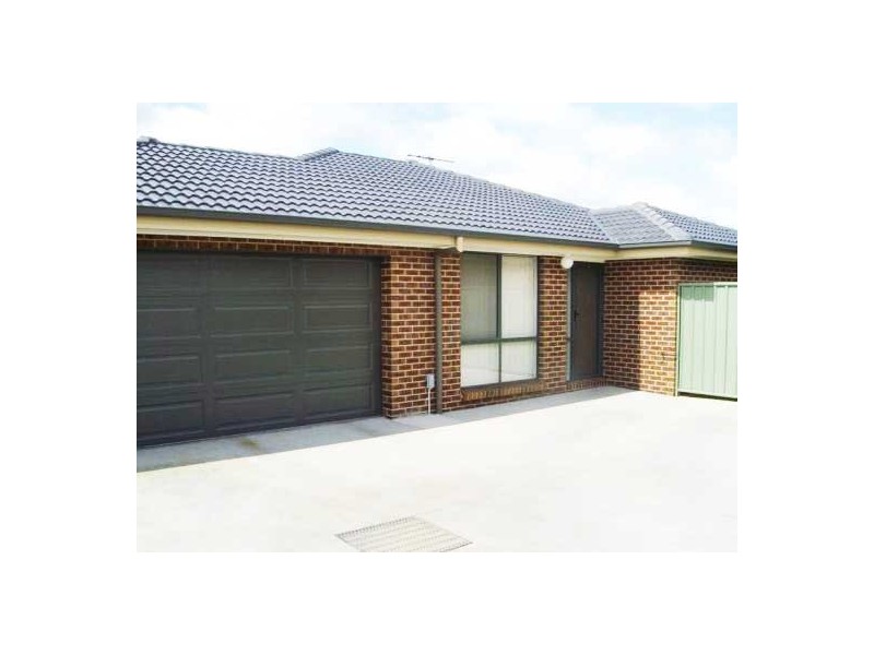 3/450 Ainslie Avenue, Lavington NSW 2641