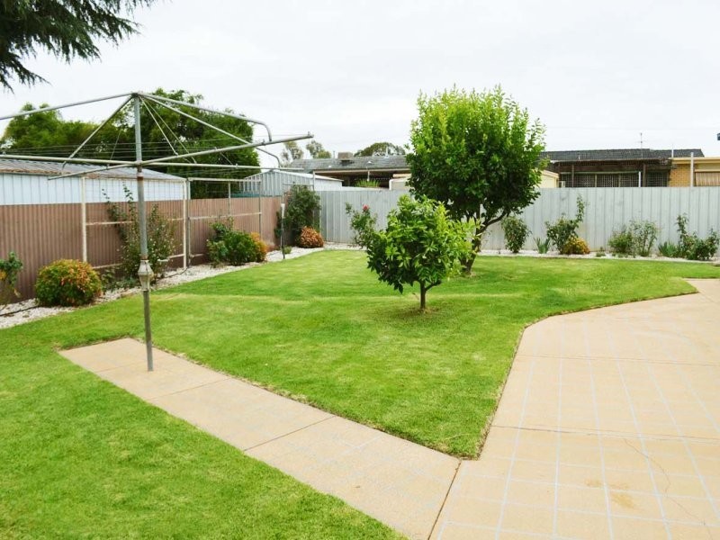 446 Belle Street, Lavington NSW 2641