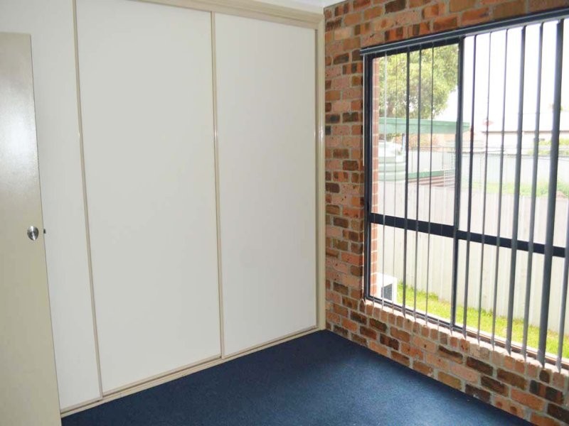 3/245 Prune Street, Lavington NSW 2641