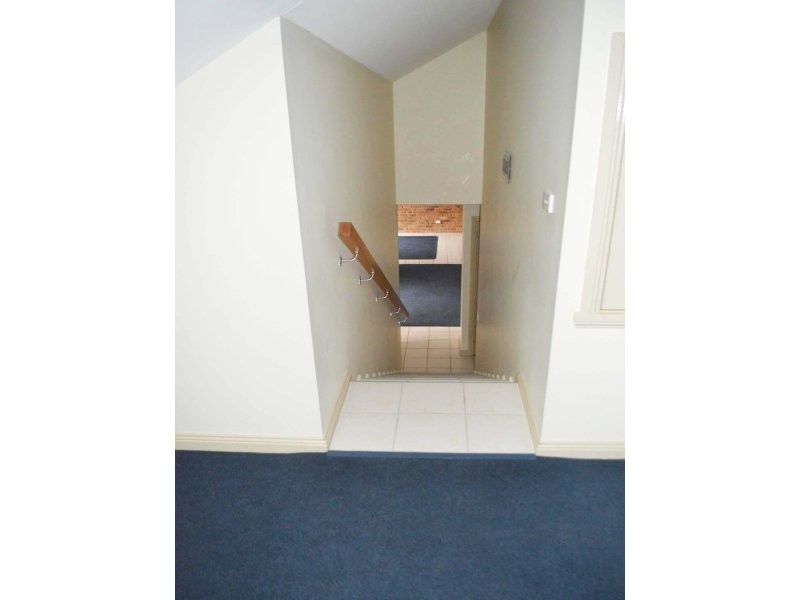 3/245 Prune Street, Lavington NSW 2641