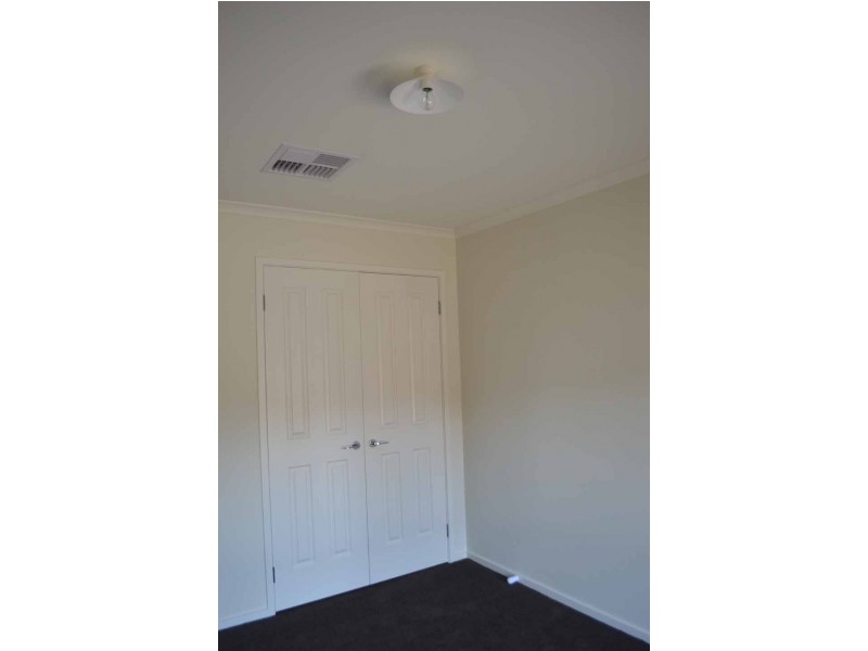 12 Sugar Gum Road, Thurgoona NSW 2640