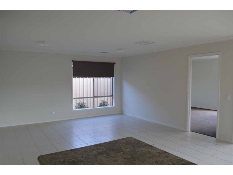 12 Sugar Gum Road, Thurgoona NSW 2640