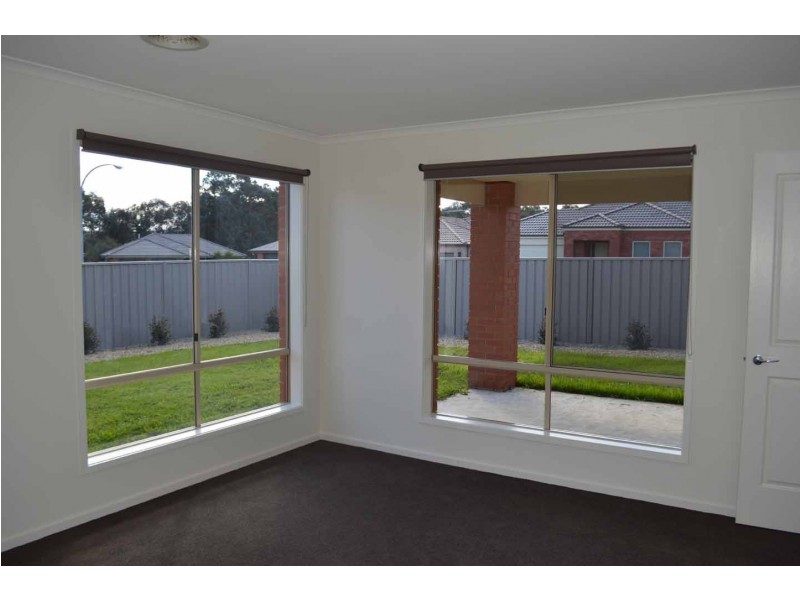 12 Sugar Gum Road, Thurgoona NSW 2640