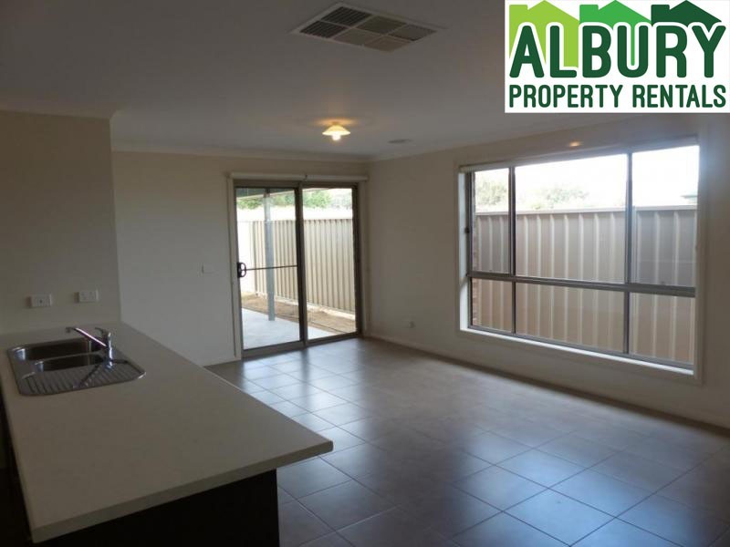 110 Greta Drive, Hamilton Valley NSW 2641