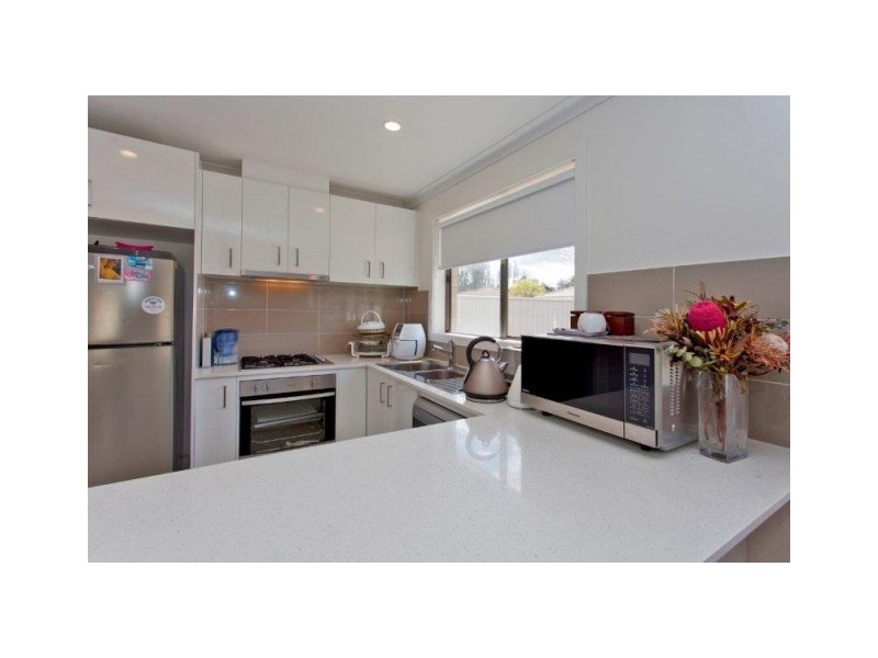 33/590-592 Oliver Street, Lavington NSW 2641