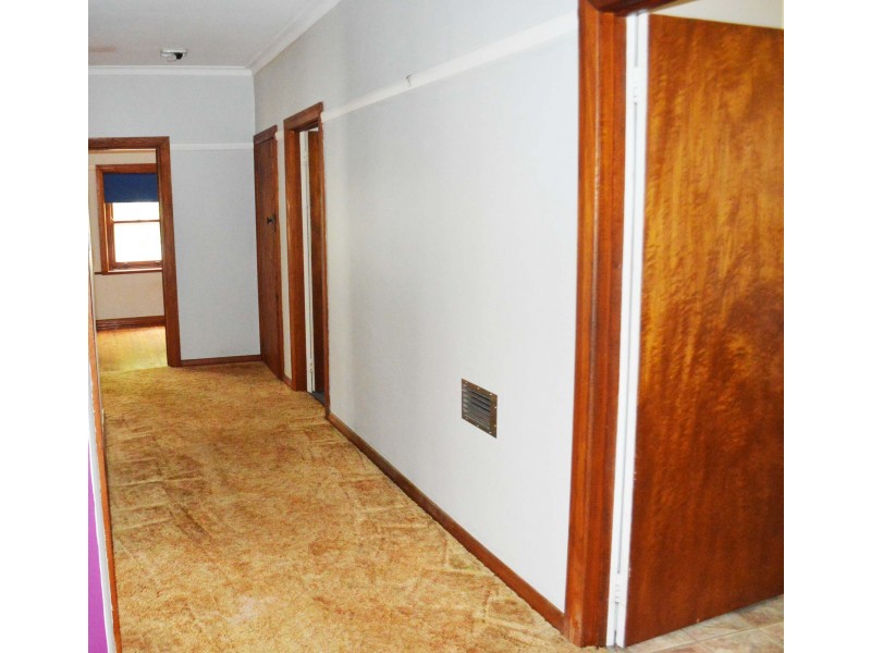 996 Waugh Road, North Albury NSW 2640