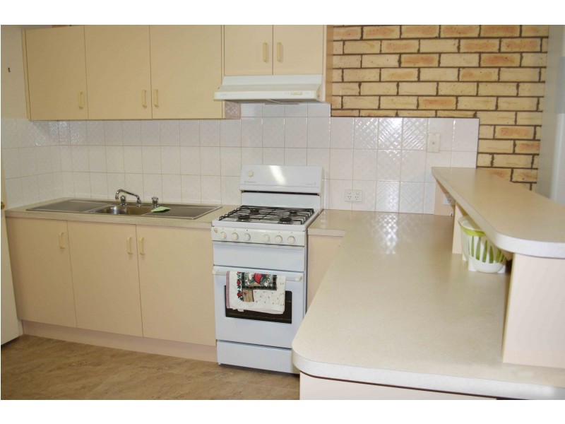 1/17 Severin Court, Thurgoona NSW 2640