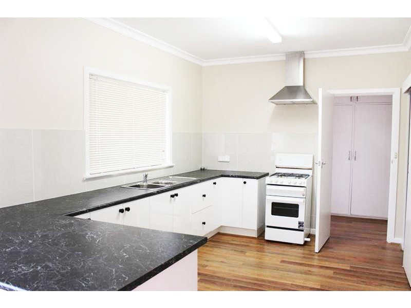 401 Prune Street, Lavington NSW 2641