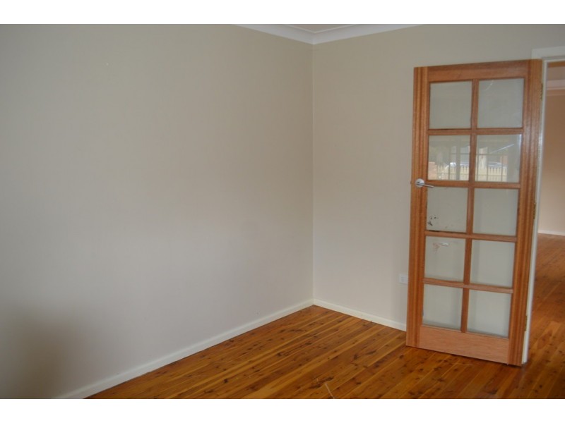420 Prune Street, Lavington NSW 2641
