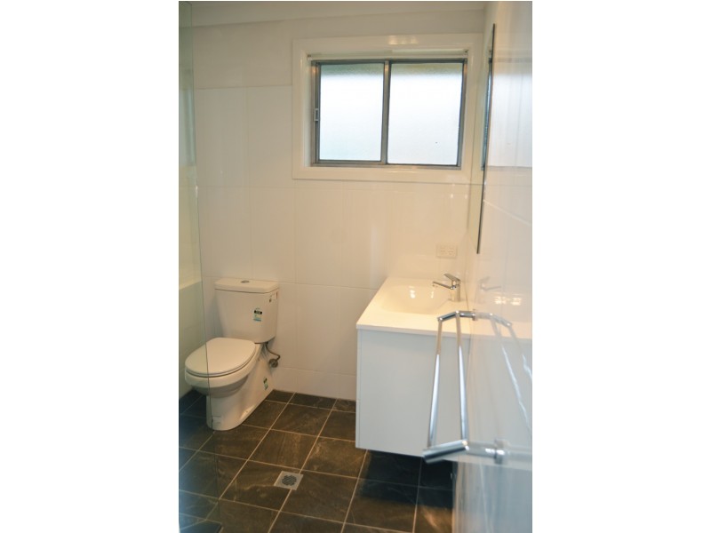 420 Prune Street, Lavington NSW 2641