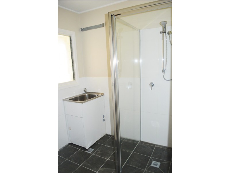 420 Prune Street, Lavington NSW 2641