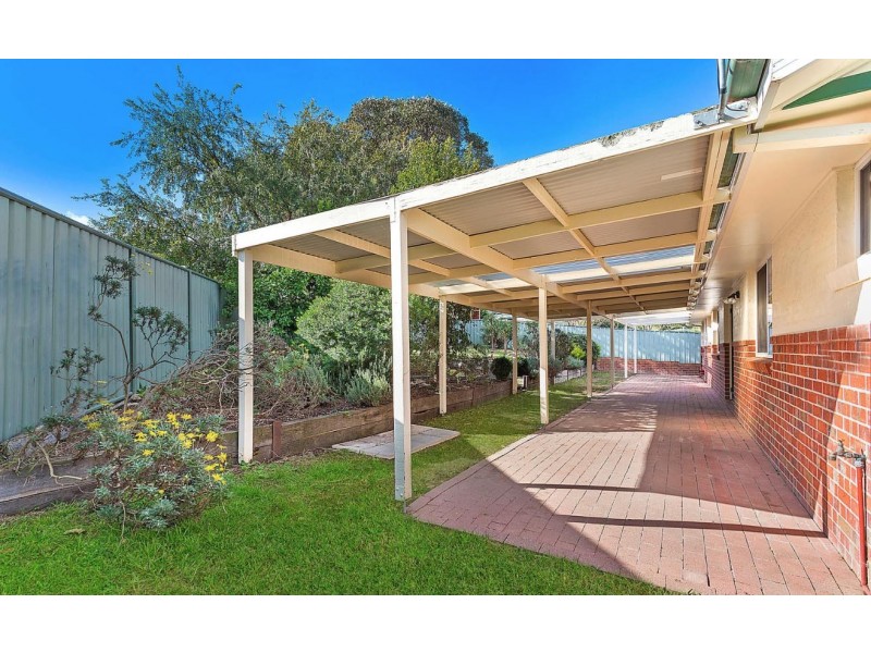 6 Dirru Court, Springdale Heights NSW 2641