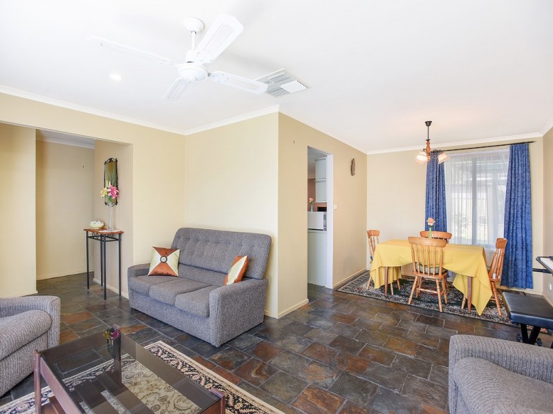 35 Foxfield Drive, Onkaparinga Hills SA 5163