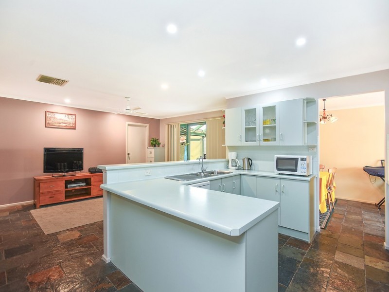 35 Foxfield Drive, Onkaparinga Hills SA 5163