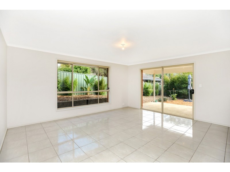 2/12 Kangarilla Road, Mclaren Vale SA 5171