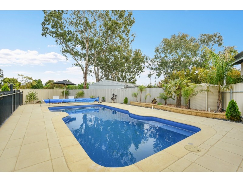 12 Gilligan Grove, Mclaren Flat SA 5171