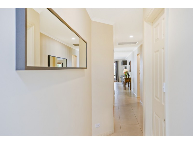 12 Gilligan Grove, Mclaren Flat SA 5171