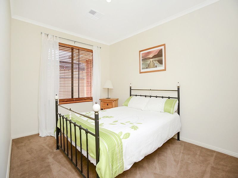 12 Gilligan Grove, Mclaren Flat SA 5171