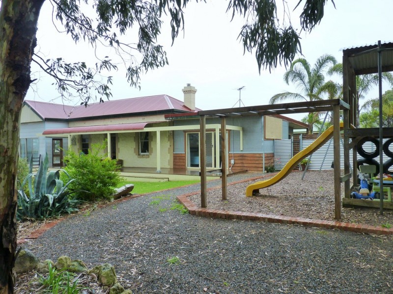42 PRIDMORE AVENUE, Mclaren Vale SA 5171